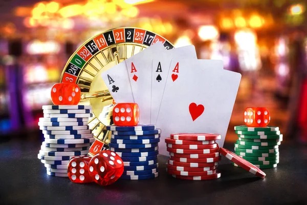 Lucky Twins live dealer studio with two-card layout